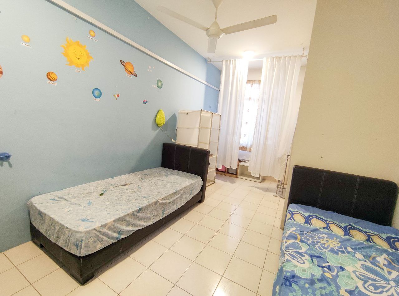 Double Storey Terrace Taman Warisan Indah - photo 4