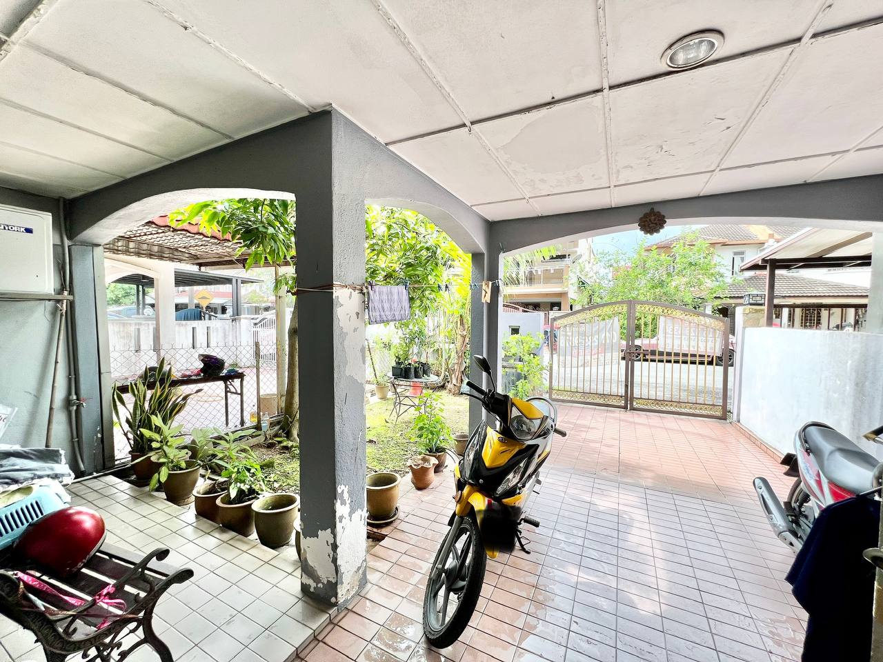 Double Storey Terrace Taman TTDI Jaya - photo 2
