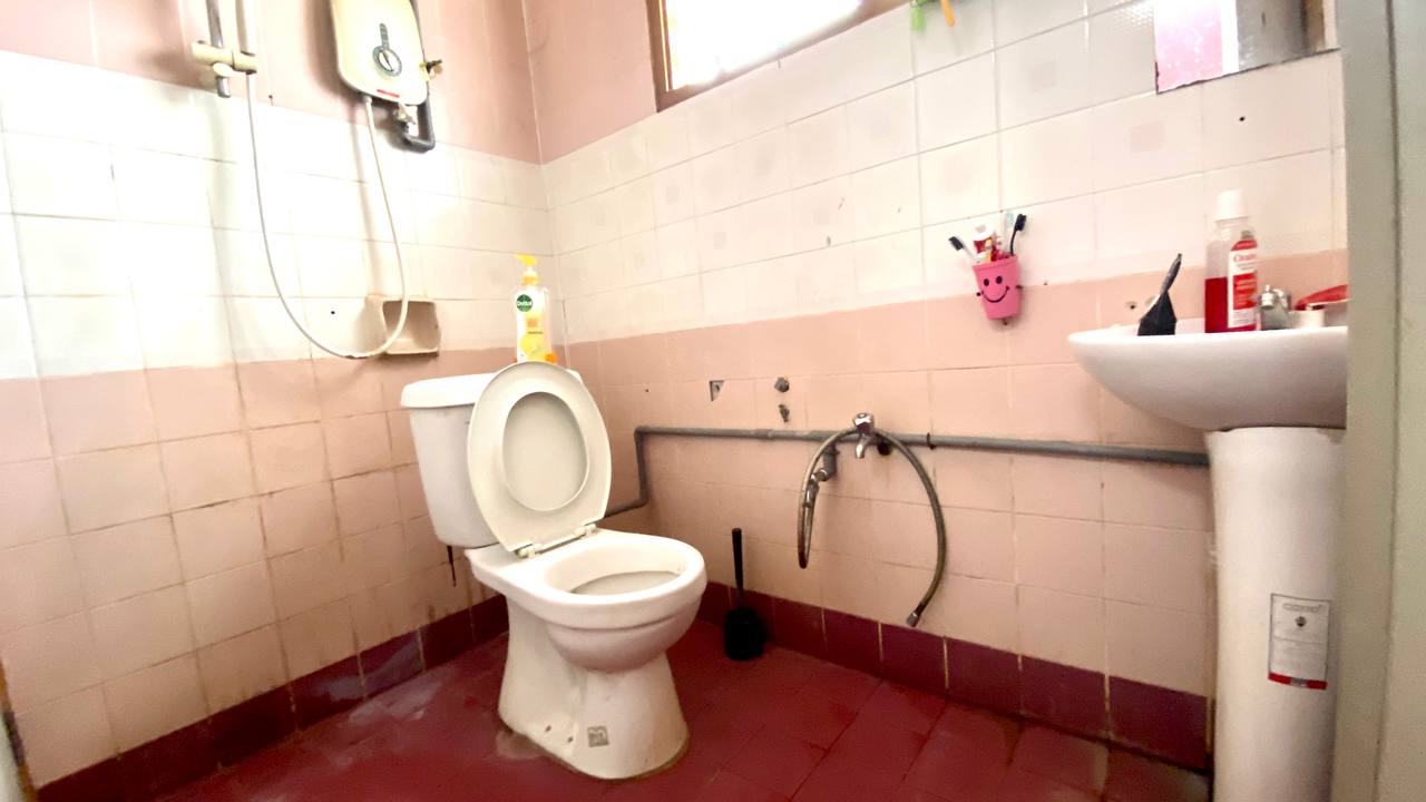 Double Storey Terrace Seksyen 8 Shah Alam - photo 7