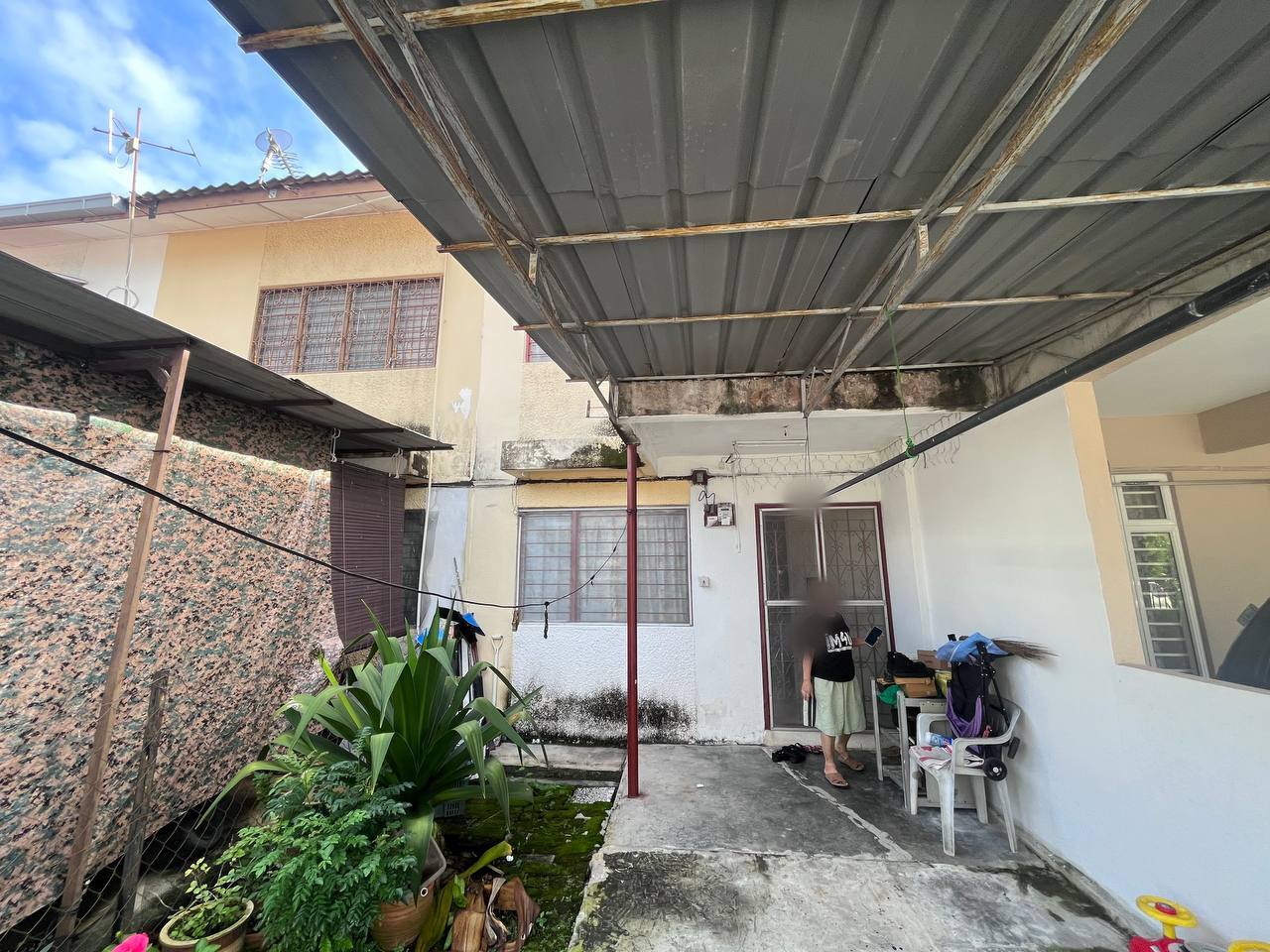 Double Storey Terrace Jalan J Taman Melawati - photo 4