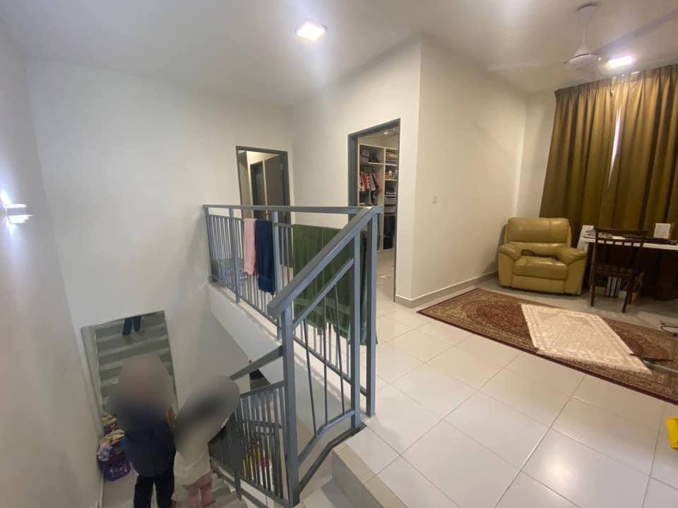 Double Storey Semi D Bayu Suria Bandar Puncak Alam - photo 5