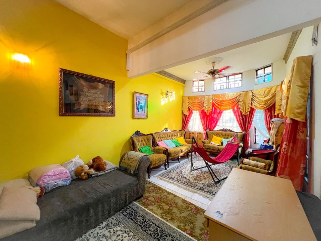 Terrace Jalan Ikhlas Bandar Tun Razak - photo 2