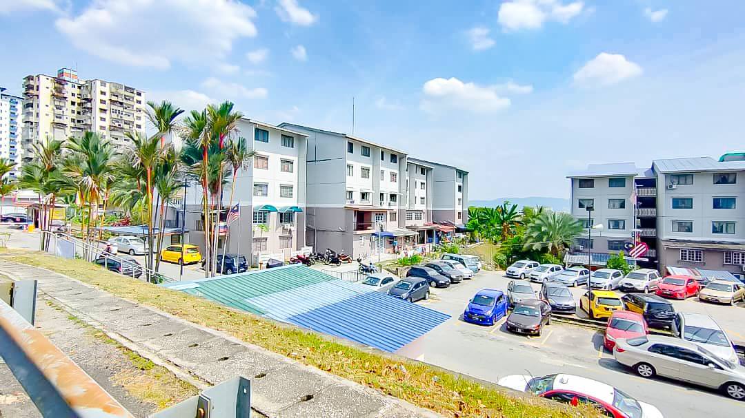 Flat Kelumpuk Pinang D Keramat Wangsa - photo 2