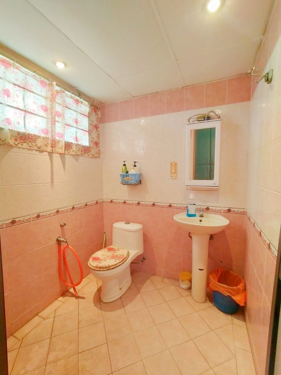 Level 1 Sri Jati 1 Condominium With 2 Parking - photo 3