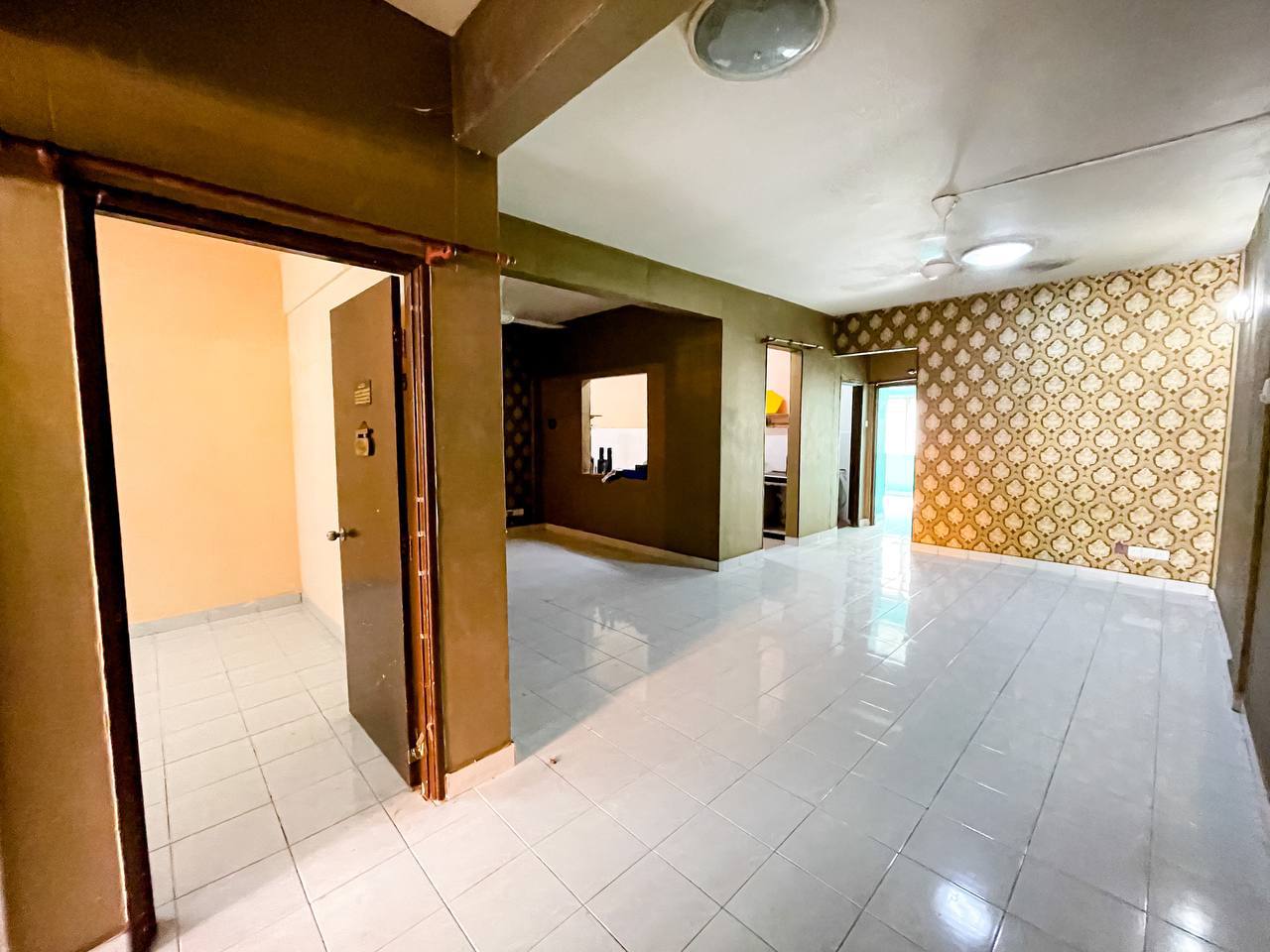 Putra Villa Townhouse Bandar Seri Putra Bangi - photo 4