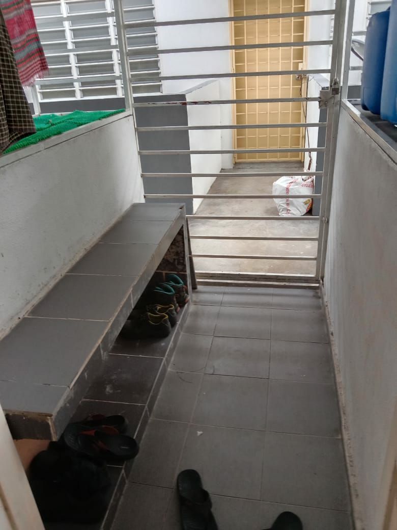 Renovated Single Storey Terrace Seksyen 17 - photo 12
