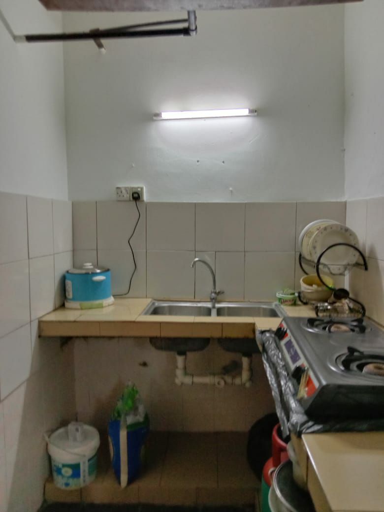 Renovated Single Storey Terrace Seksyen 17 - photo 13