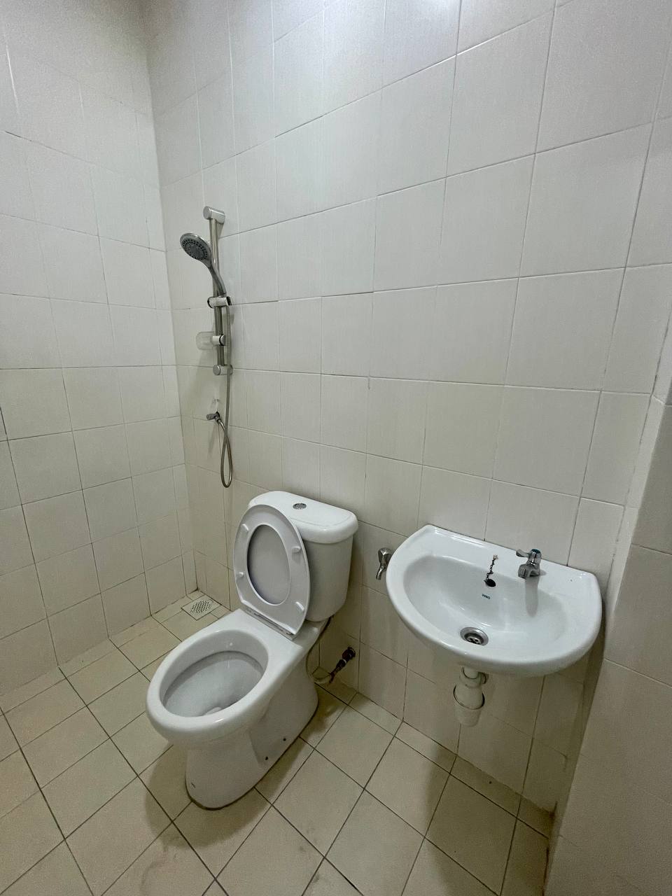 Ground Floor Townhouse Bayu Parkville - photo 11