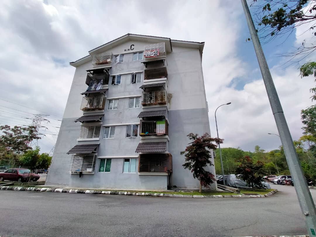 Apartment Taman Puncak Rasah Seremban 2 - photo 2