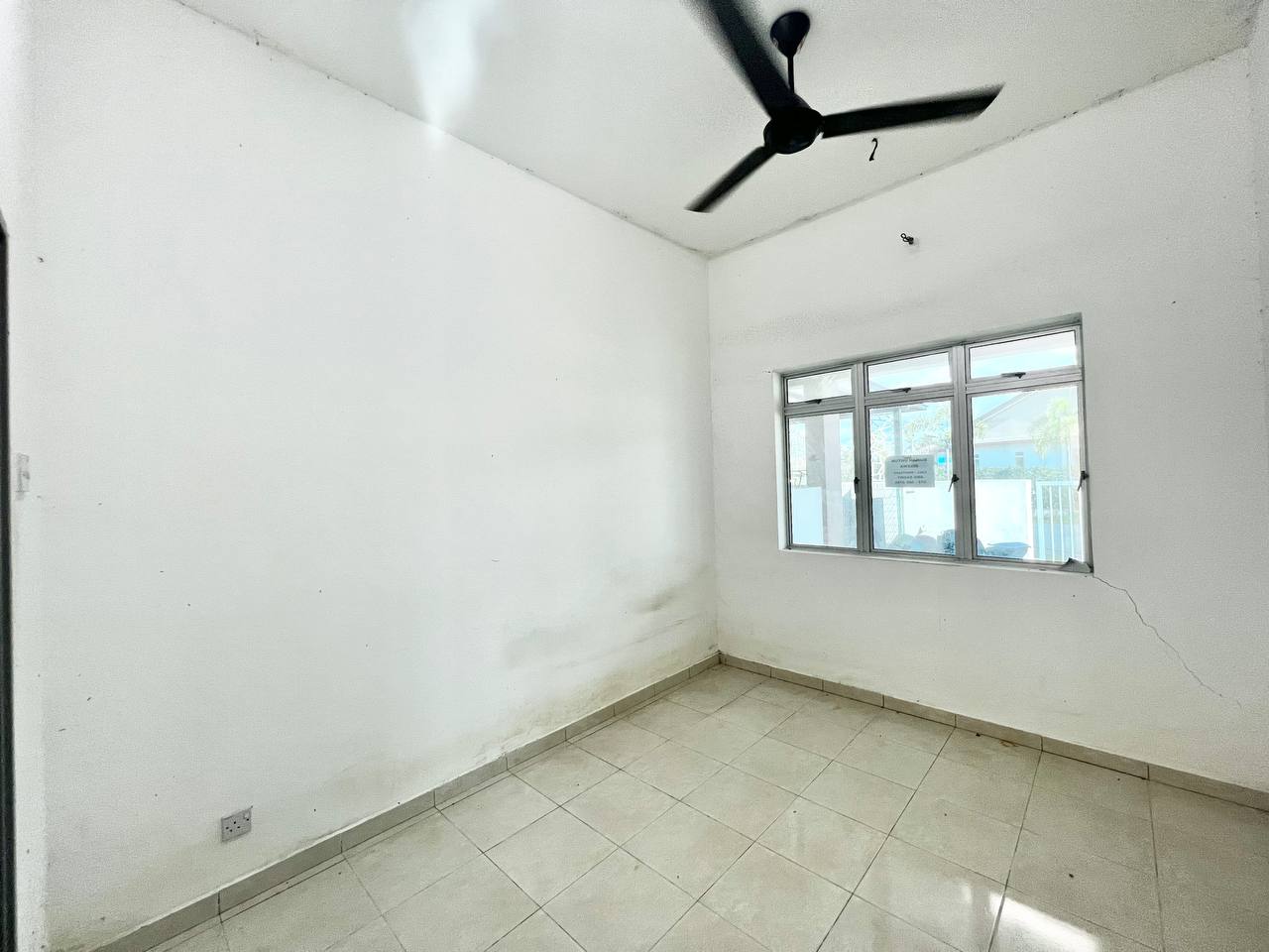Single Storey Terrace Taman Seri Changgang - photo 7