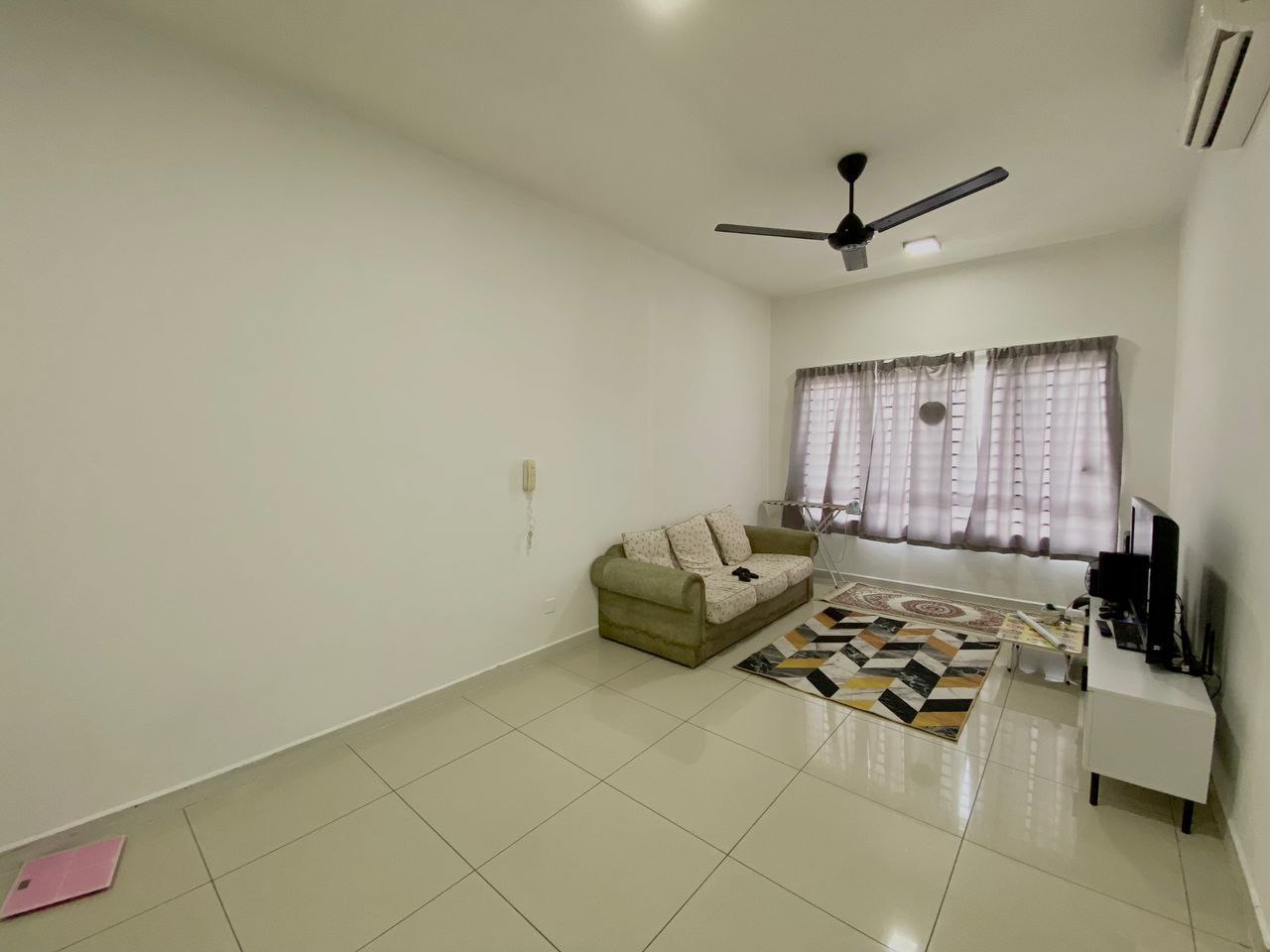 Savanna Executives Suites Southville Dengkil Bangi - photo 2