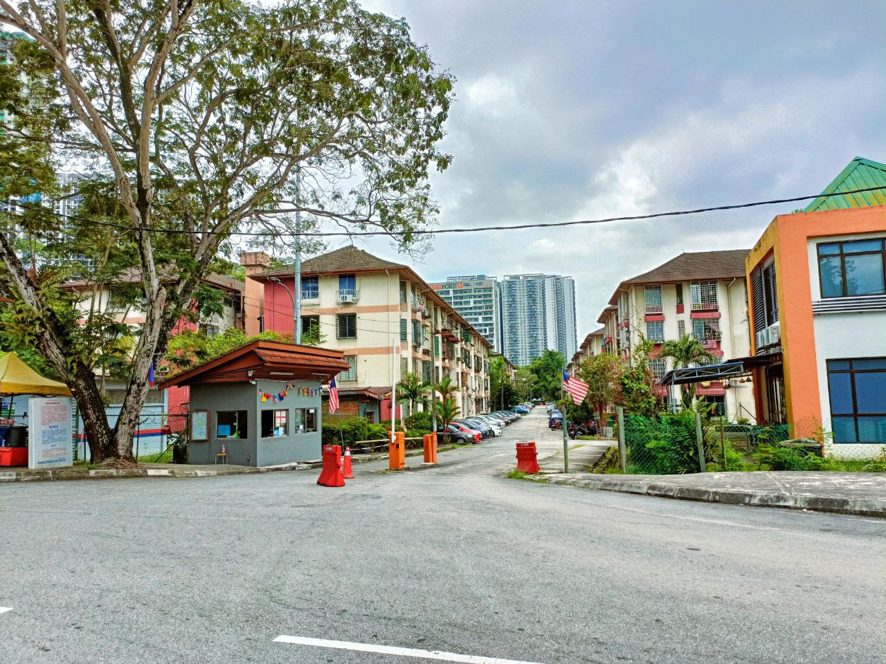 Rampai Court Taman Sri Rampai Wangsa Maju - photo 2