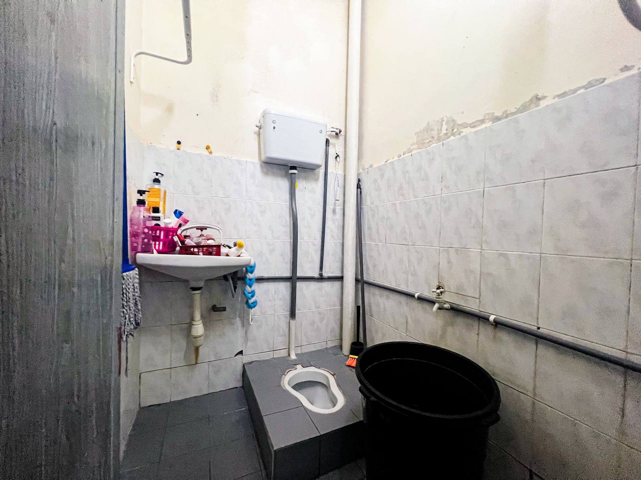 Single Storey Terrace Taman Meru Aman Klang - photo 9