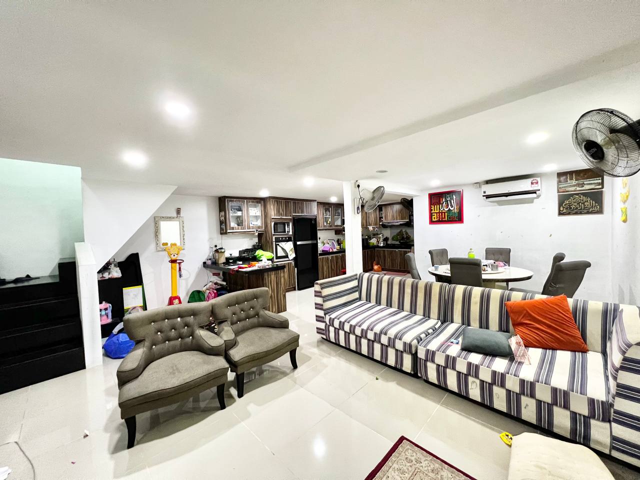 Renovated Terrace BK2 Bandar Kinrara - photo 2