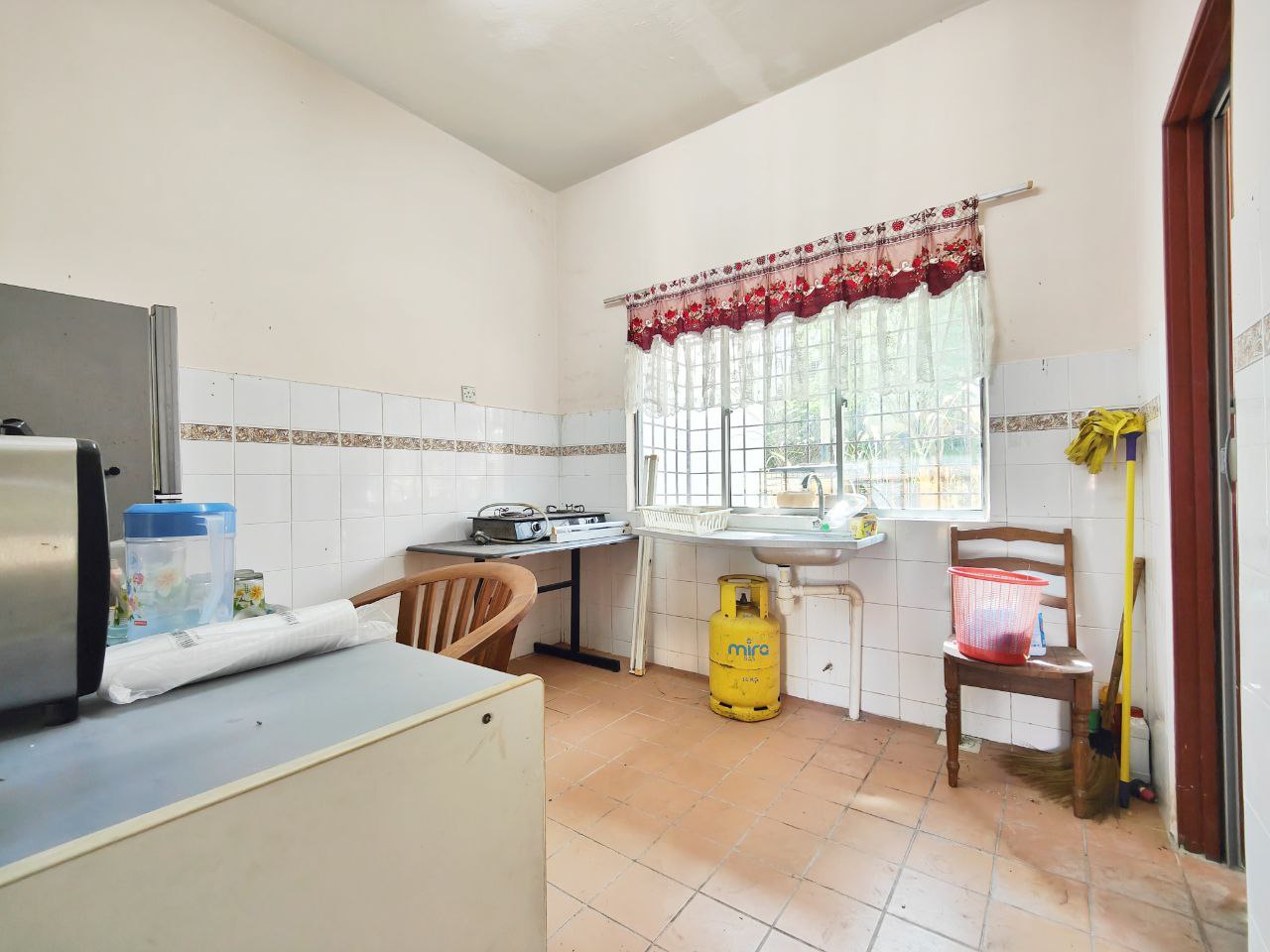 End Lot Double Storey Terrace Rawang Perdana - photo 4