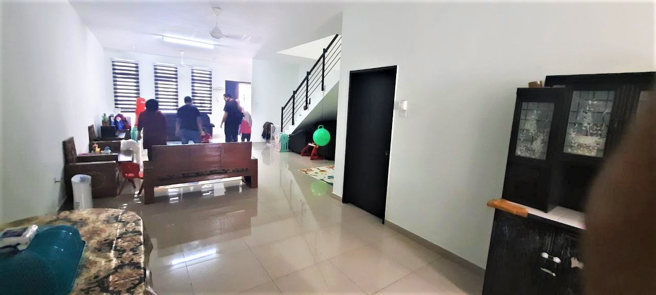 Double Storey Terrace Bangi Avenue 2 - photo 4