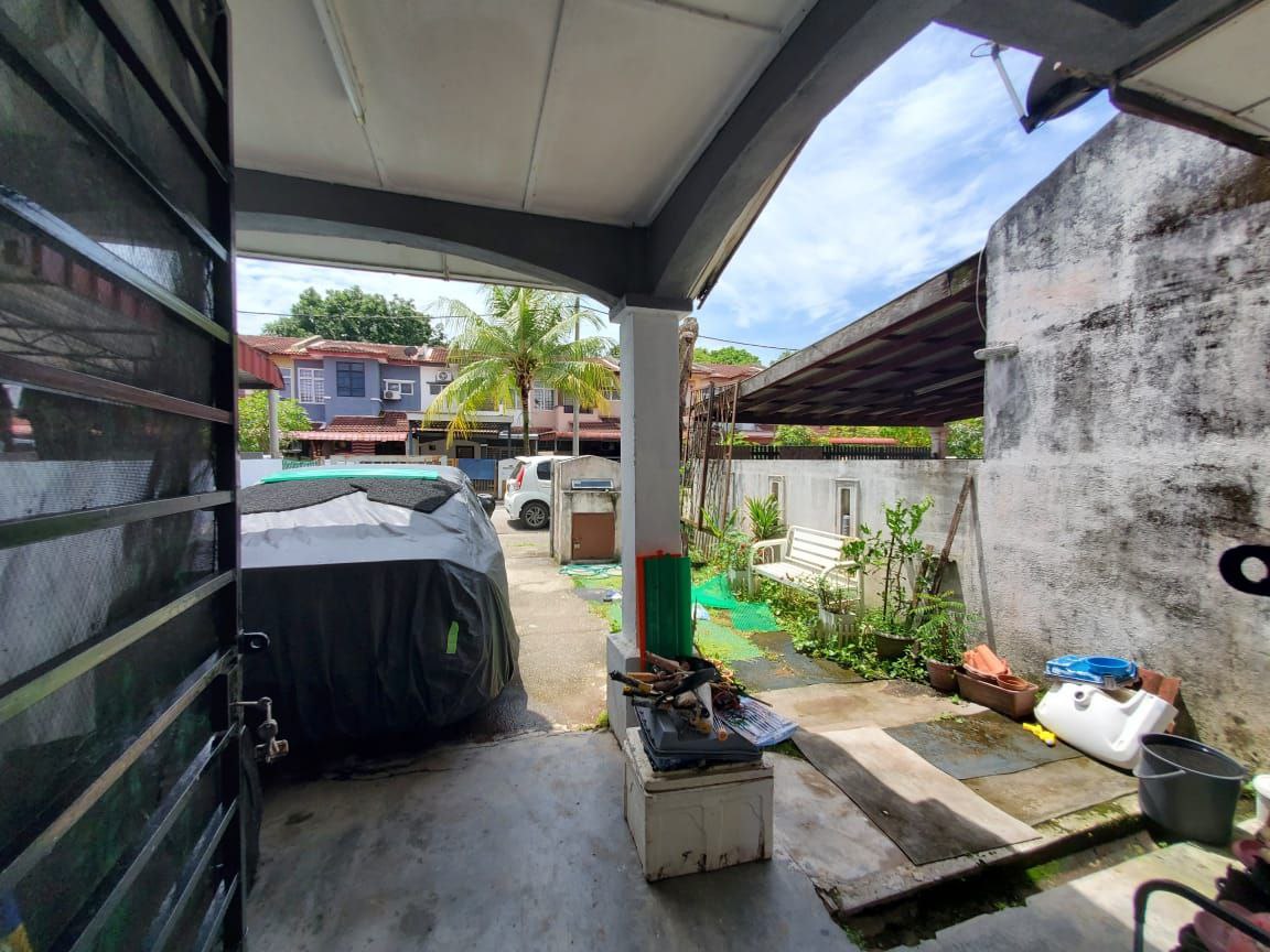Double Storey Terrace Bandar Mahkota Banting - photo 8