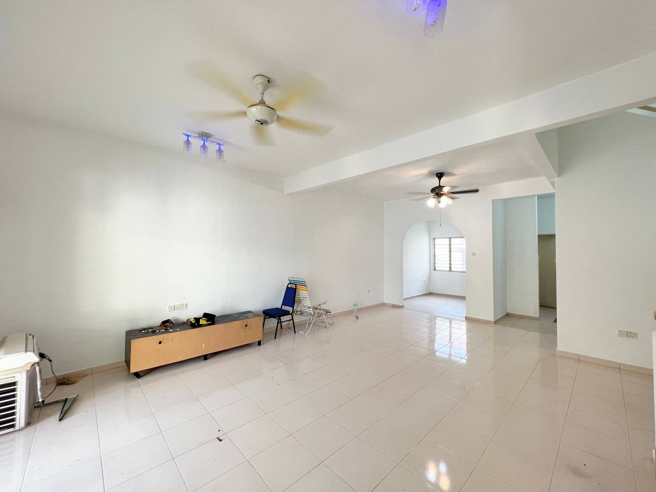 Double Storey Terrace Taman Saujana Utama - photo 4