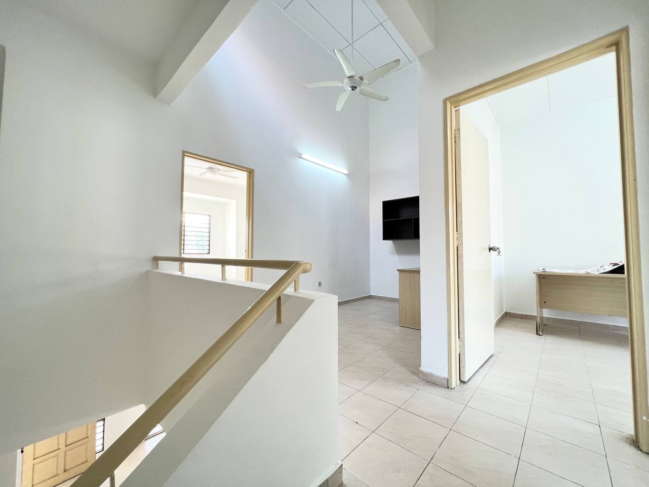 Double Storey Terrace Taman Saujana Utama - photo 10