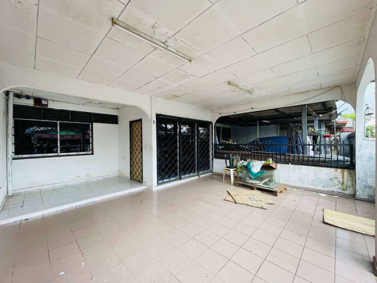 Single Storey Terrace Taman Sri Pekan - photo 2