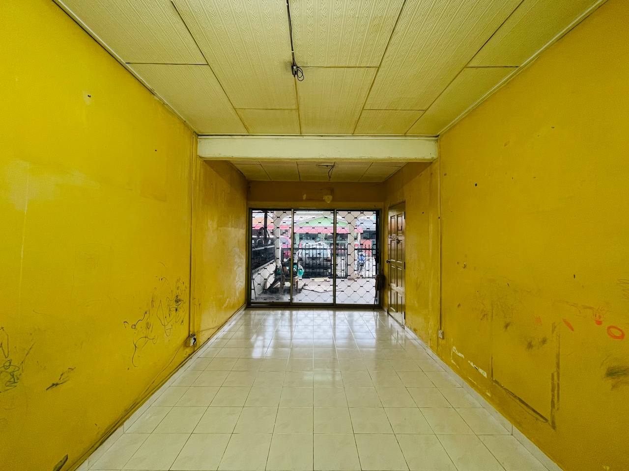 Single Storey Terrace Taman Sri Pekan - photo 4