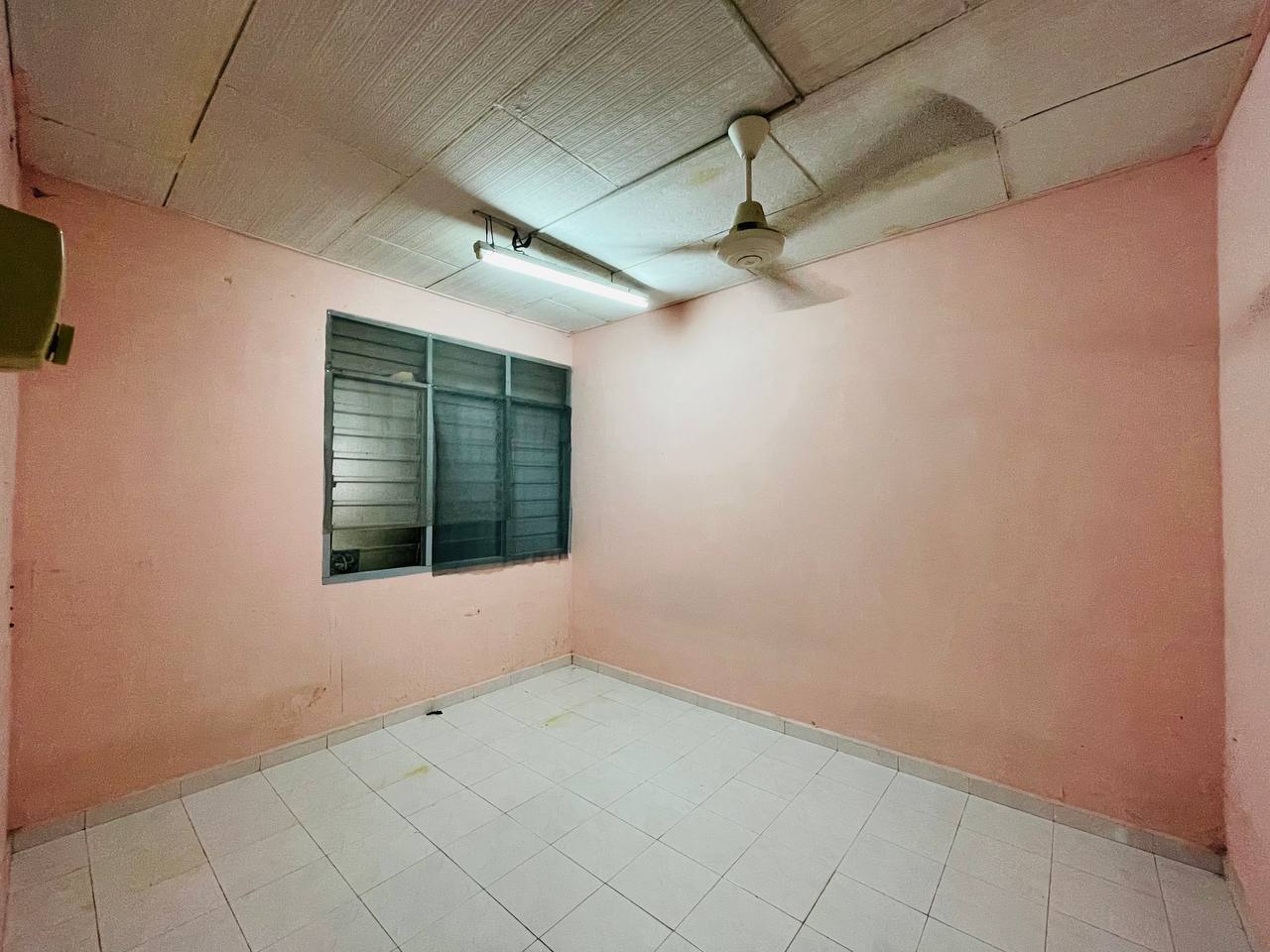 Single Storey Terrace Taman Sri Pekan - photo 9