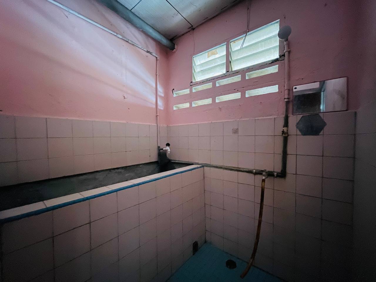 Single Storey Terrace Taman Sri Pekan - photo 13