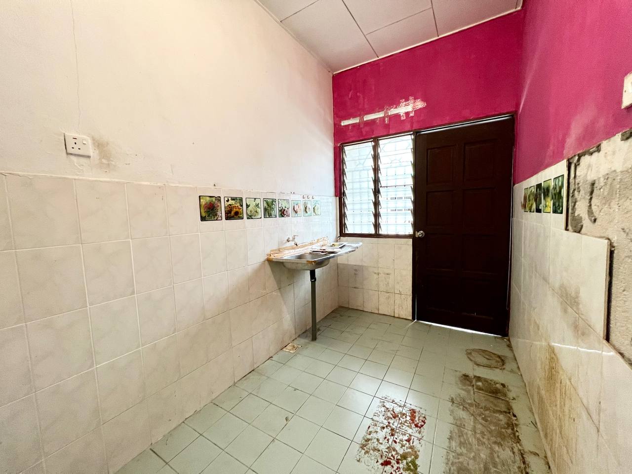 Single Storey Terrace Taman Gadong Jaya - photo 3
