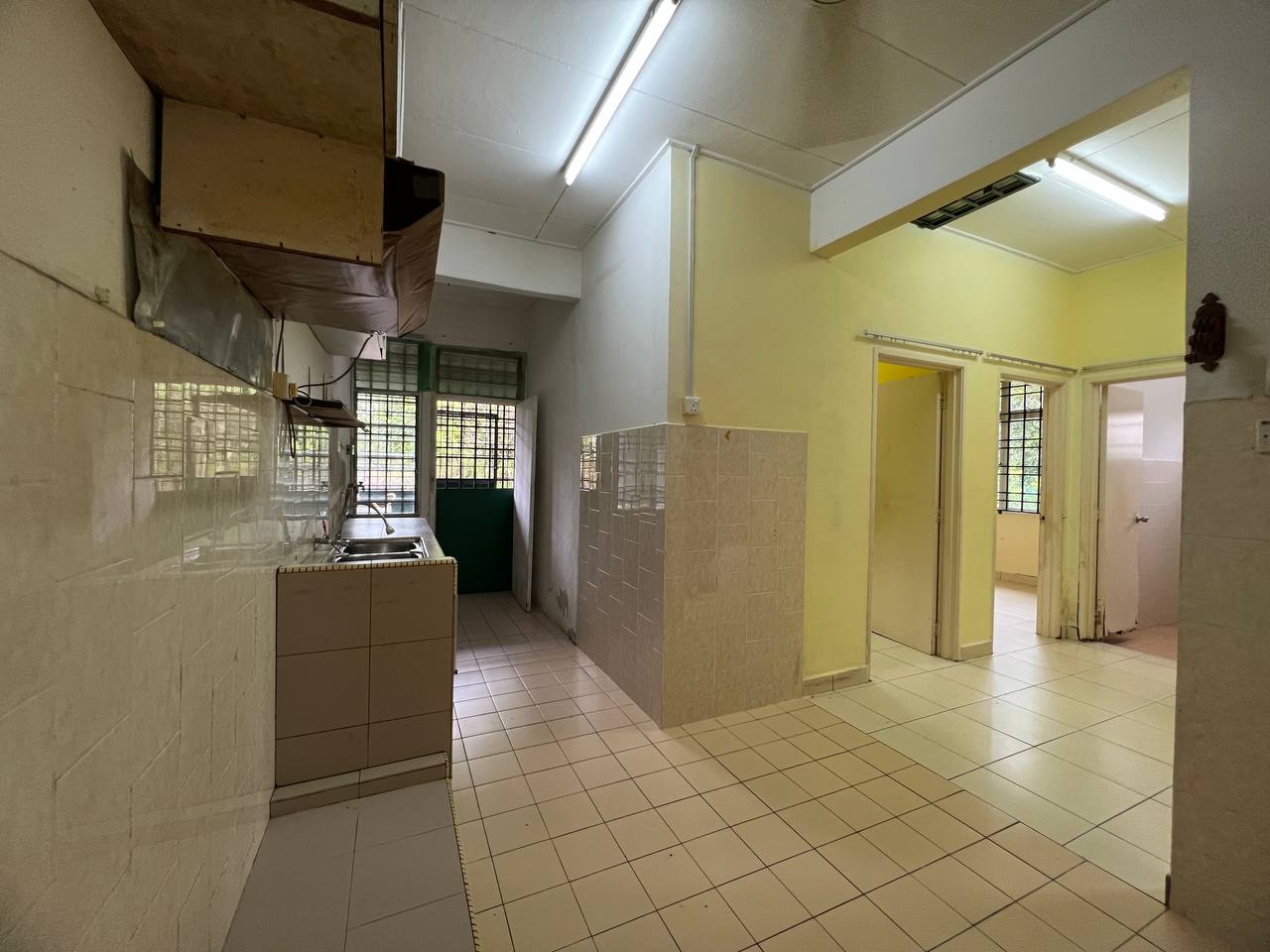 Single Storey Semi D Taman Desa Pinggiran Bayu - photo 7