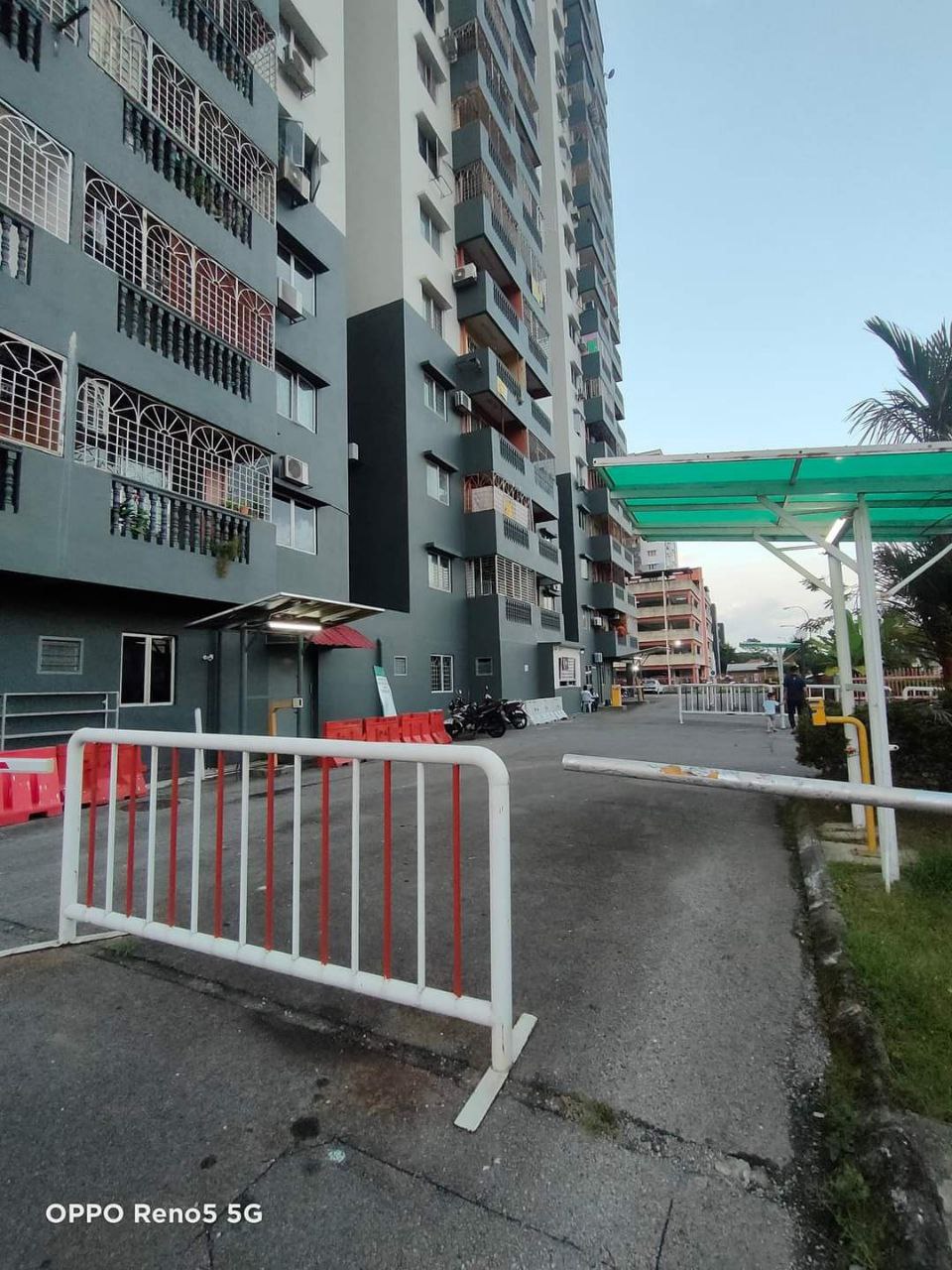 Apartment Sri Raya Taman Sepakat Indah - photo 2