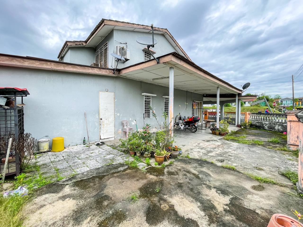 Corner Lot Taman Tasik Jaya - photo 2