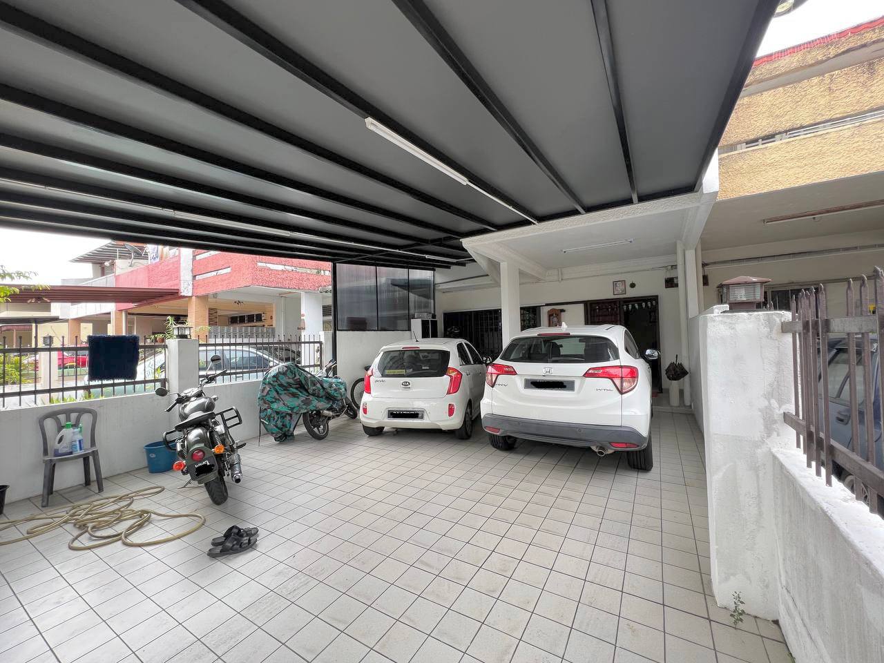 Double Storey Terrace Taman Palm Grove - photo 3