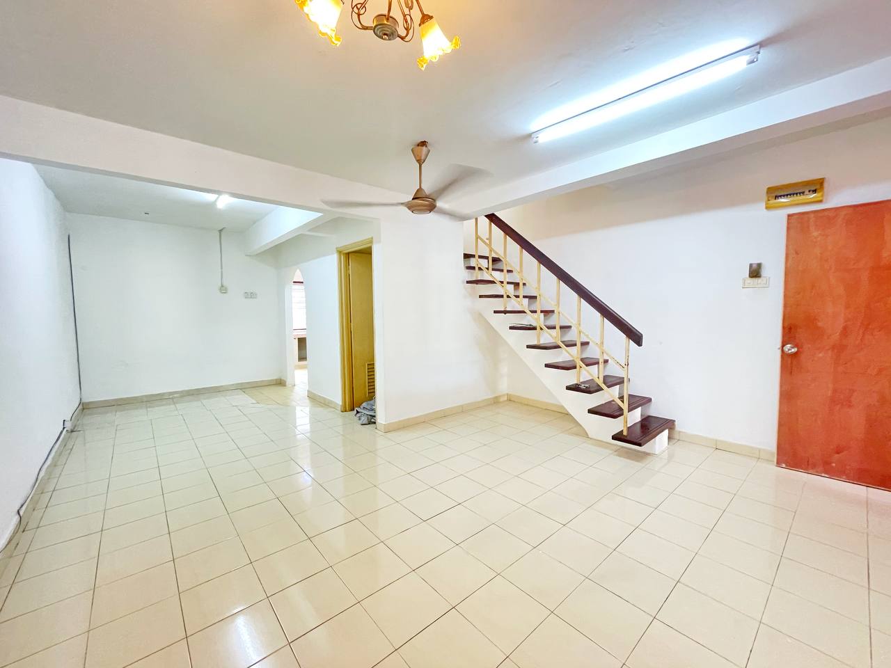 Double Storey Terrace Taman Desa Pinggiran Bayu - photo 3