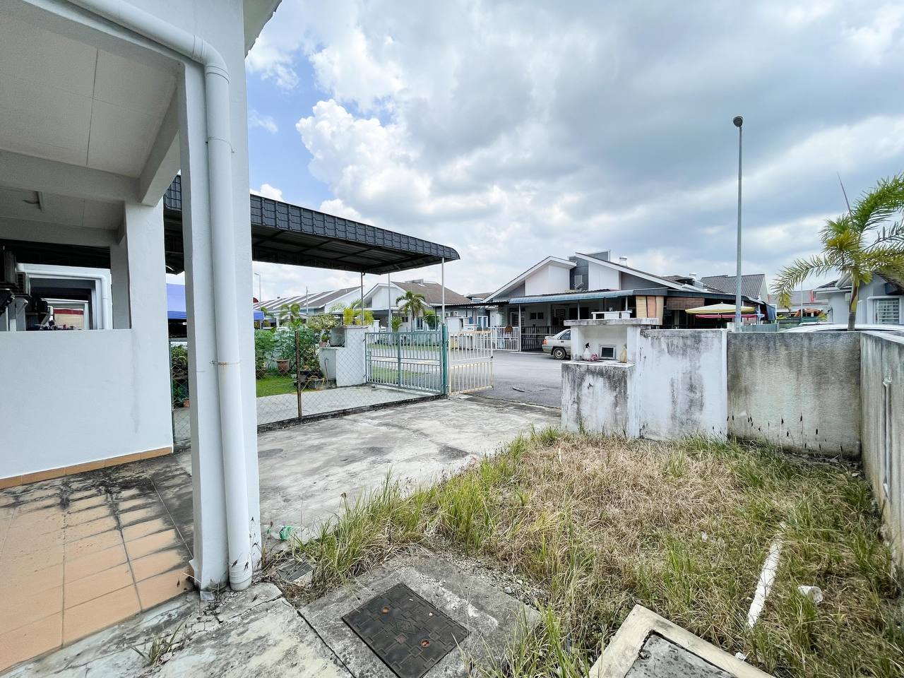 Single Storey Terrace Taman Bentara - photo 3