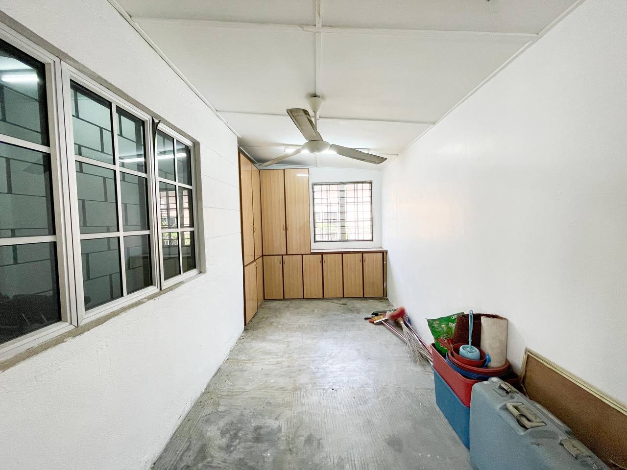 Bungalow Kampung Melayu Subang - photo 9