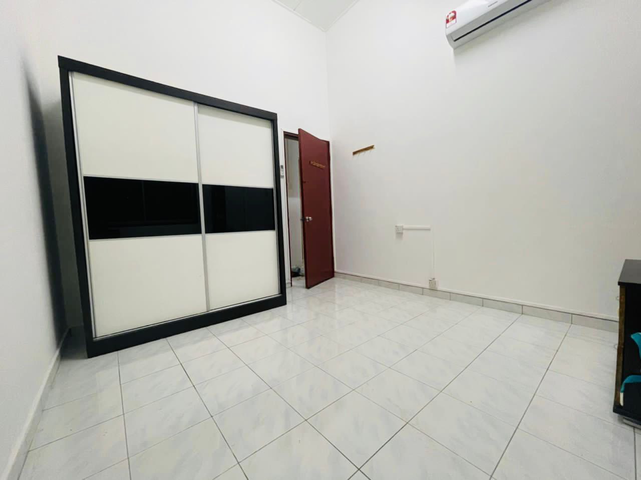 Double Storey Terrace Segambut Kuala Lumpur - photo 8