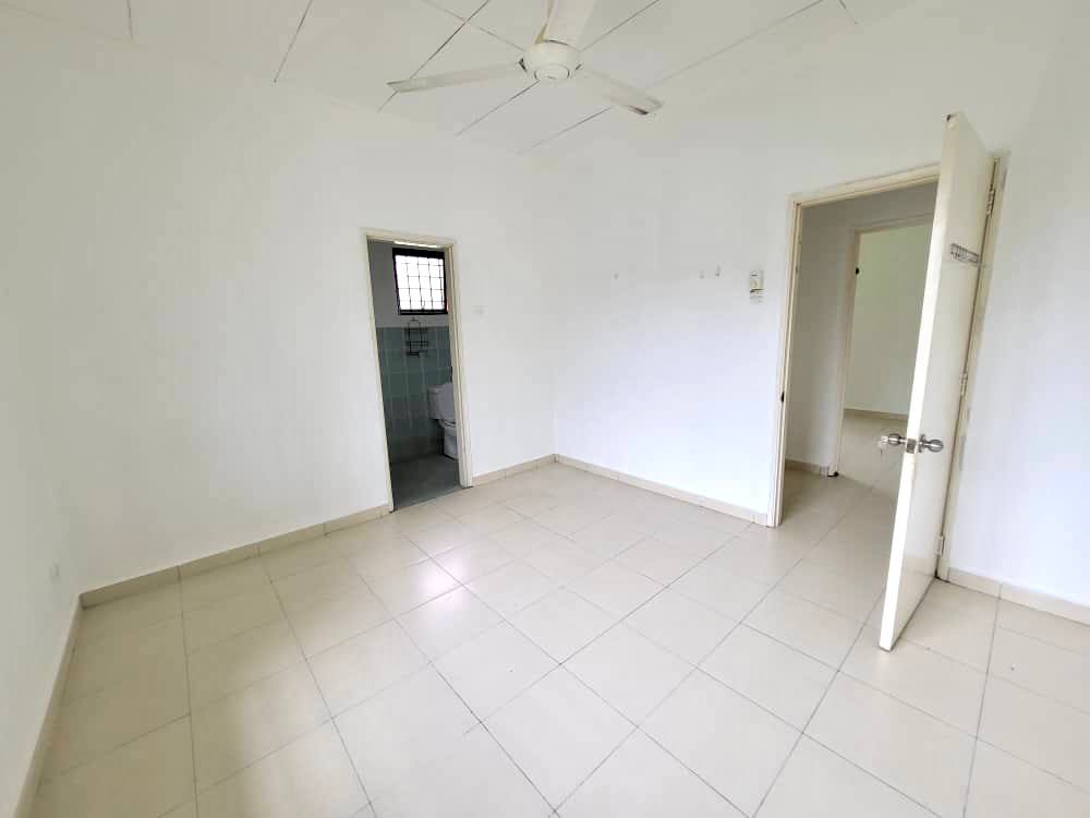 Double Storey Semi D Bandar Tasik Kesuma - photo 3