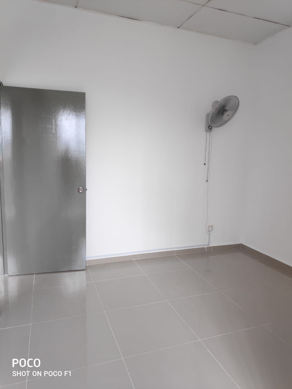 Renovated Fuully Tiles Jelutong Apartment - photo 10