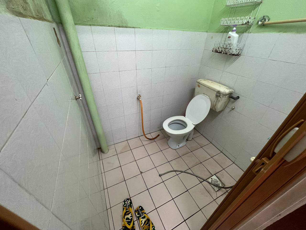 Renovated Single Storey Terrace Bandar Rinching - photo 8