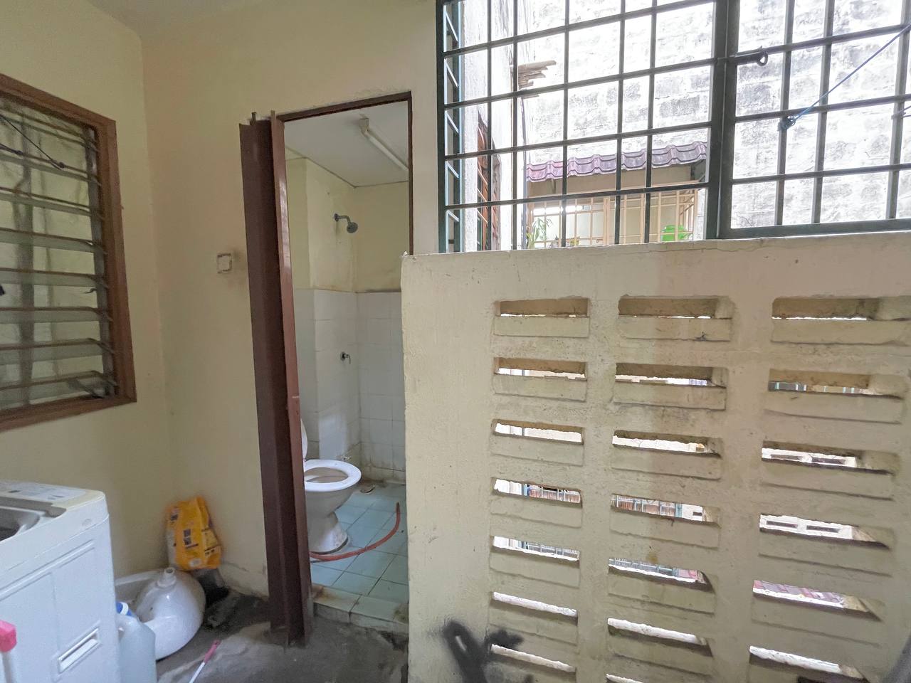 Shop Apartment Pusat Komersial Seksyen 7 Shah Alam - photo 8