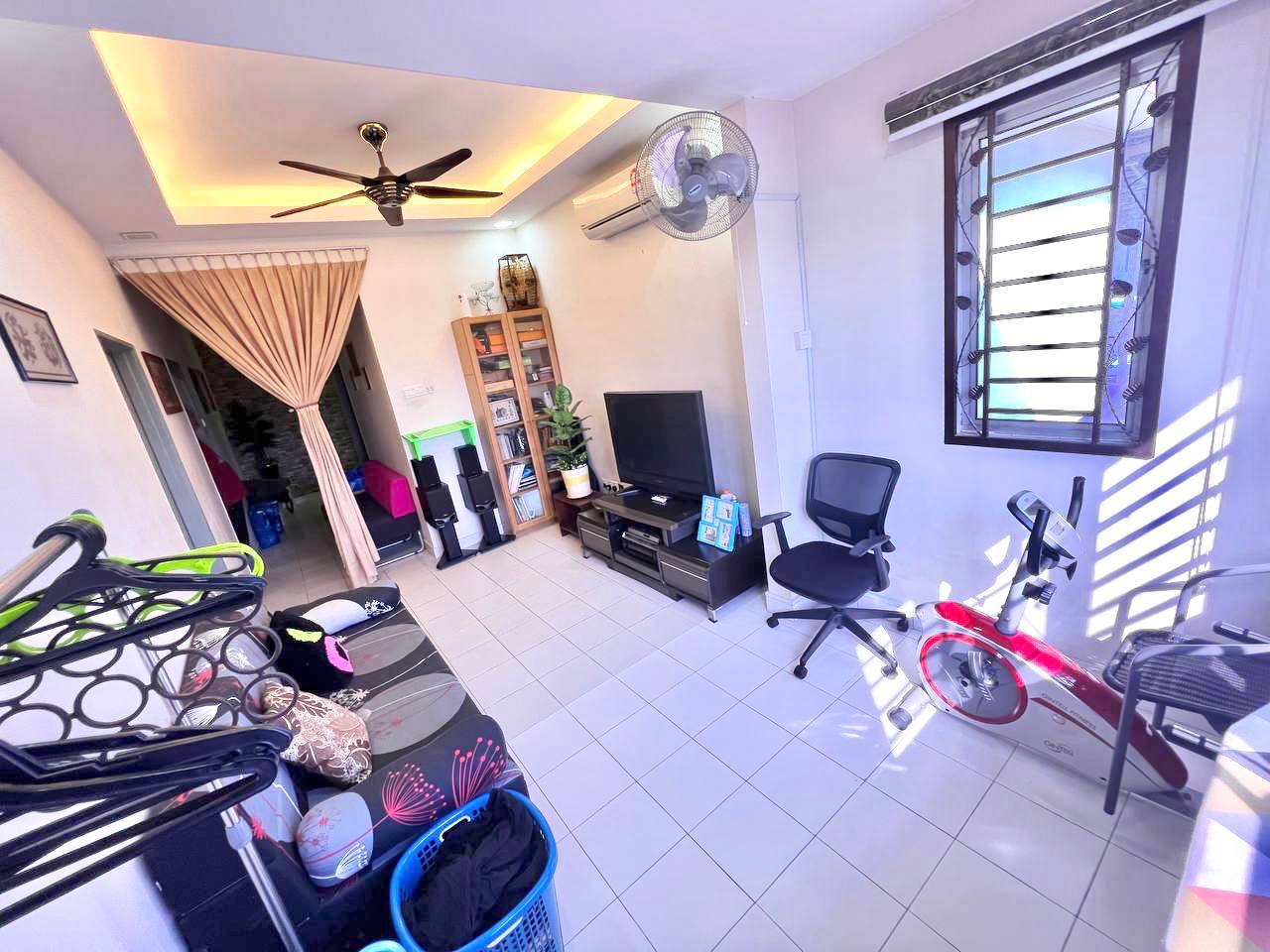 Corner Lot Double Storey Terracce Taman Alam Indah - photo 9