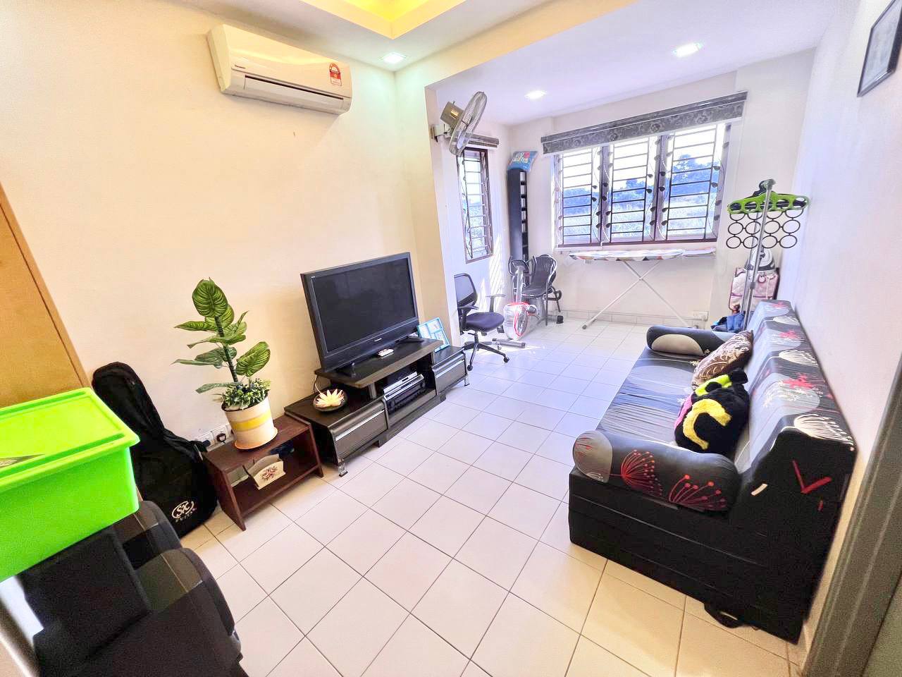 Corner Lot Double Storey Terracce Taman Alam Indah - photo 11