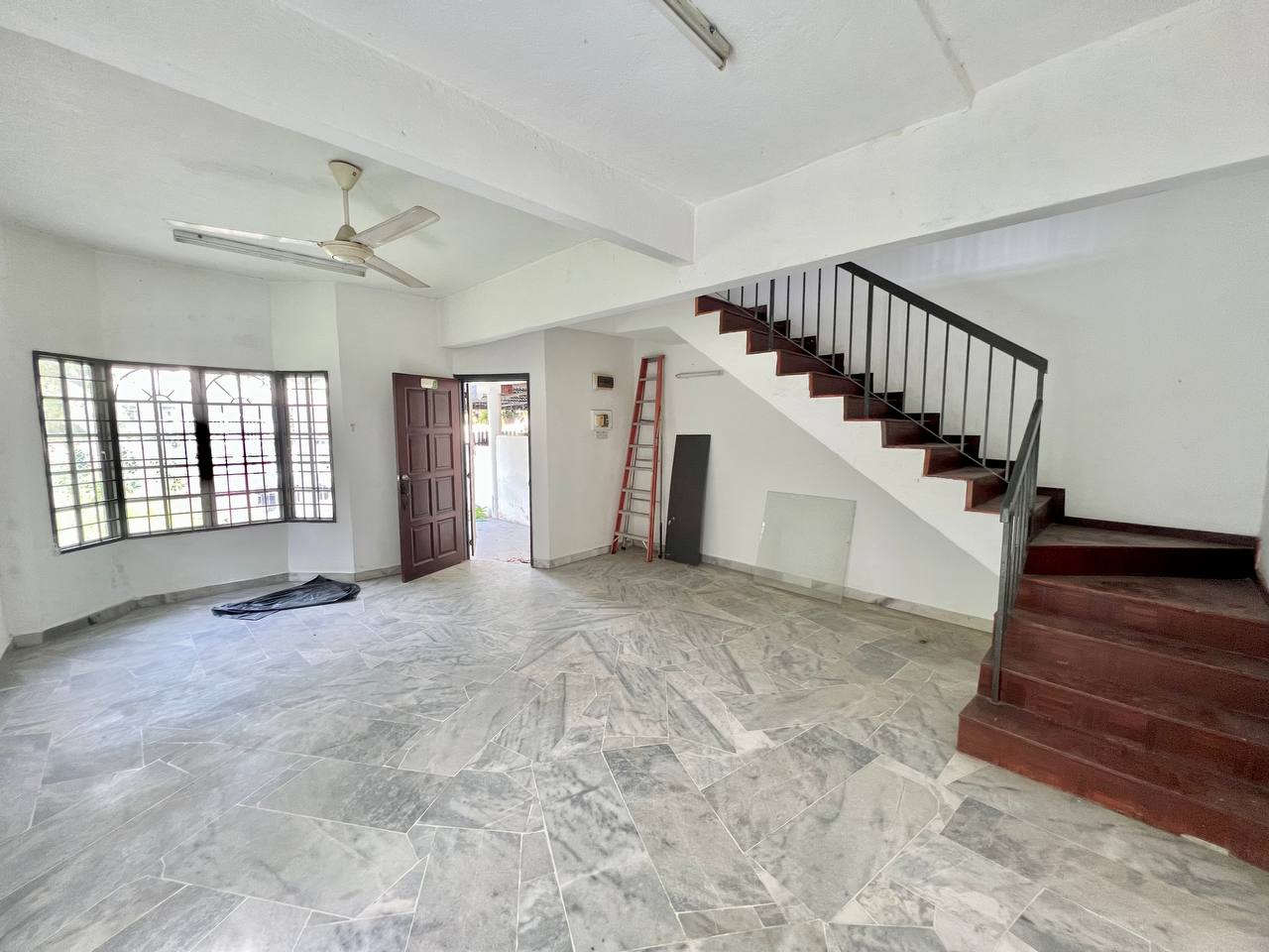 Corner Lot Terarce Taman Subang Permai - photo 3