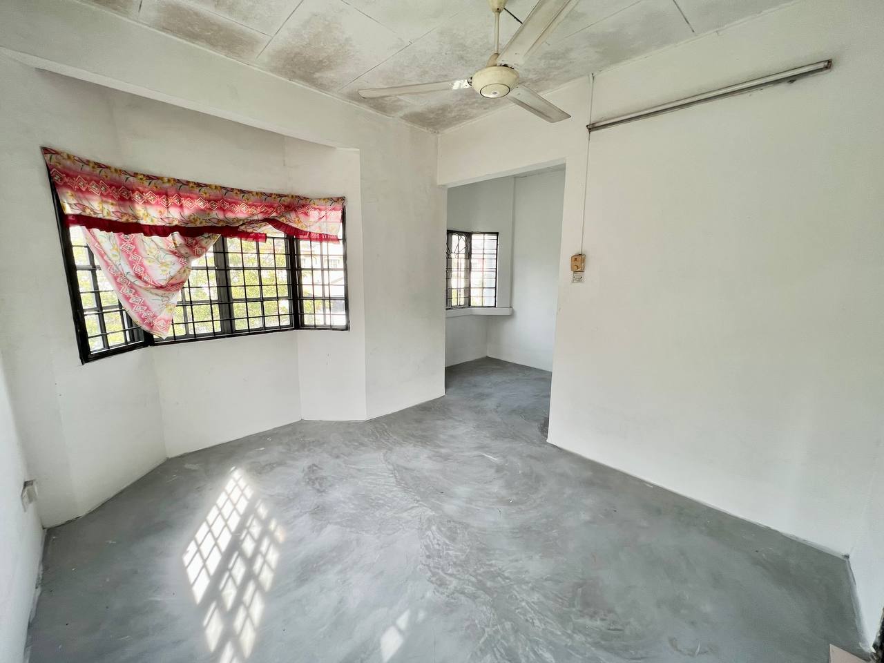 Corner Lot Terarce Taman Subang Permai - photo 8