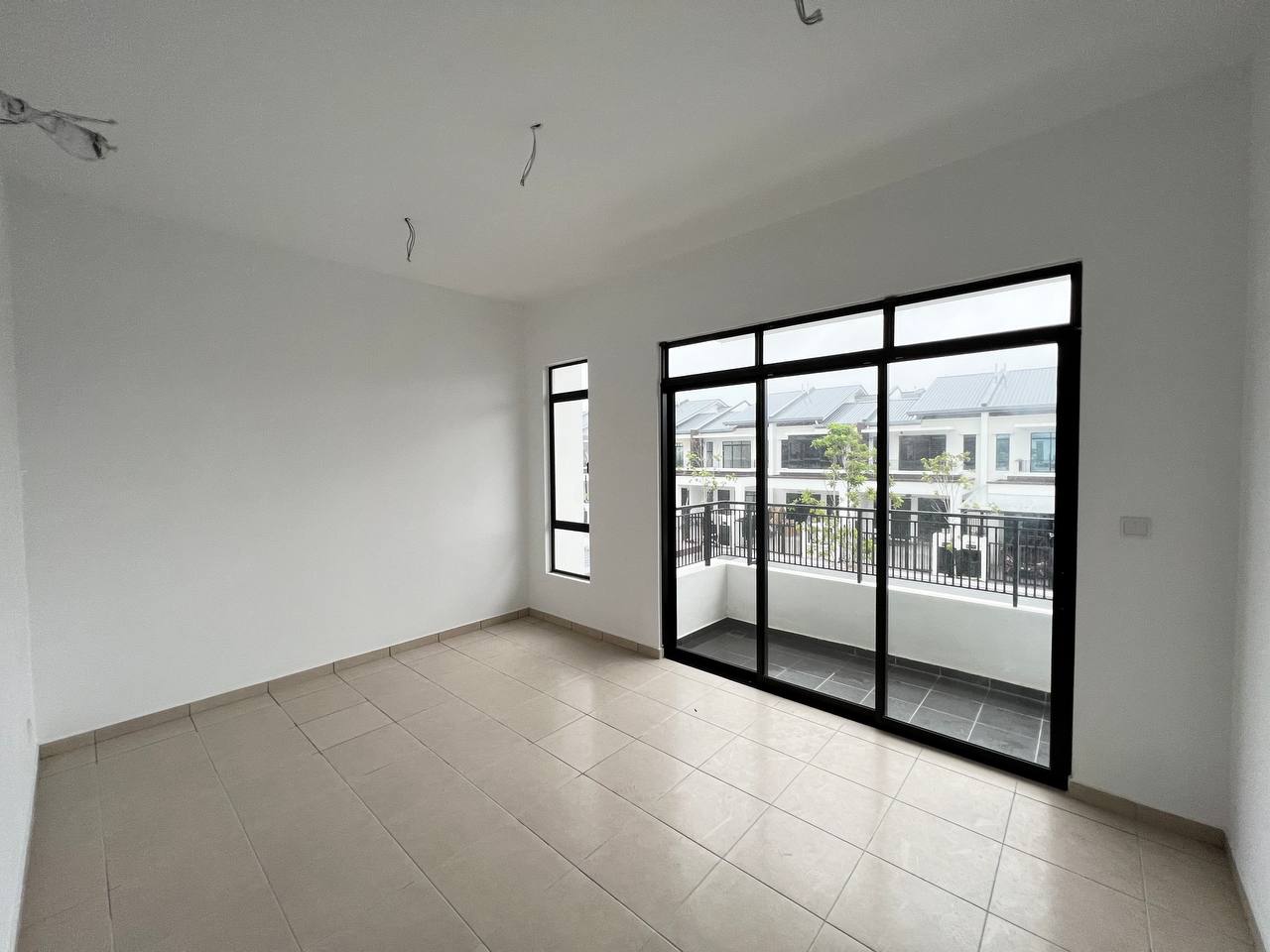 Double Storey Terrace Taman Myra Alam - photo 8