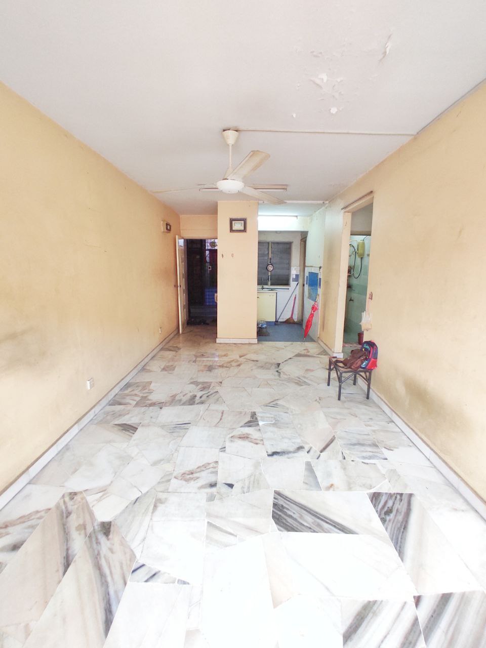 Flat PKNS Block 22 Seksyen 7 Shah Alam - photo 2