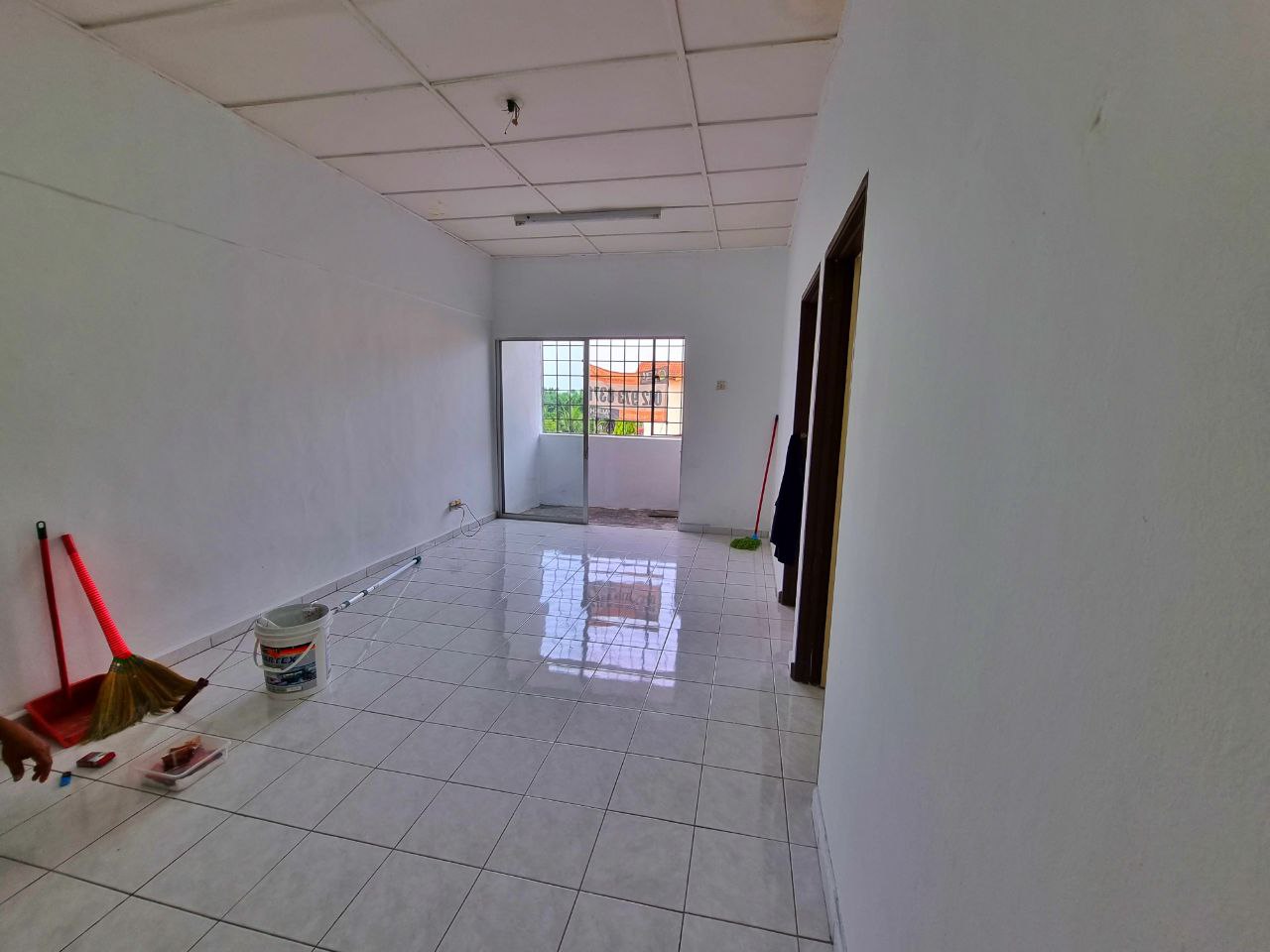 Apartment Taman Langat Murni Dengkil - photo 2