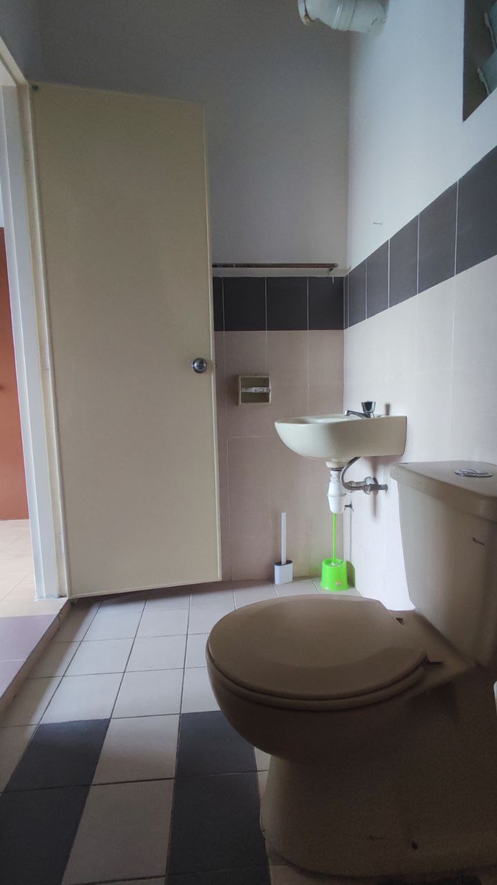 Bangi Idaman Apartment Seksyen 5 - photo 12
