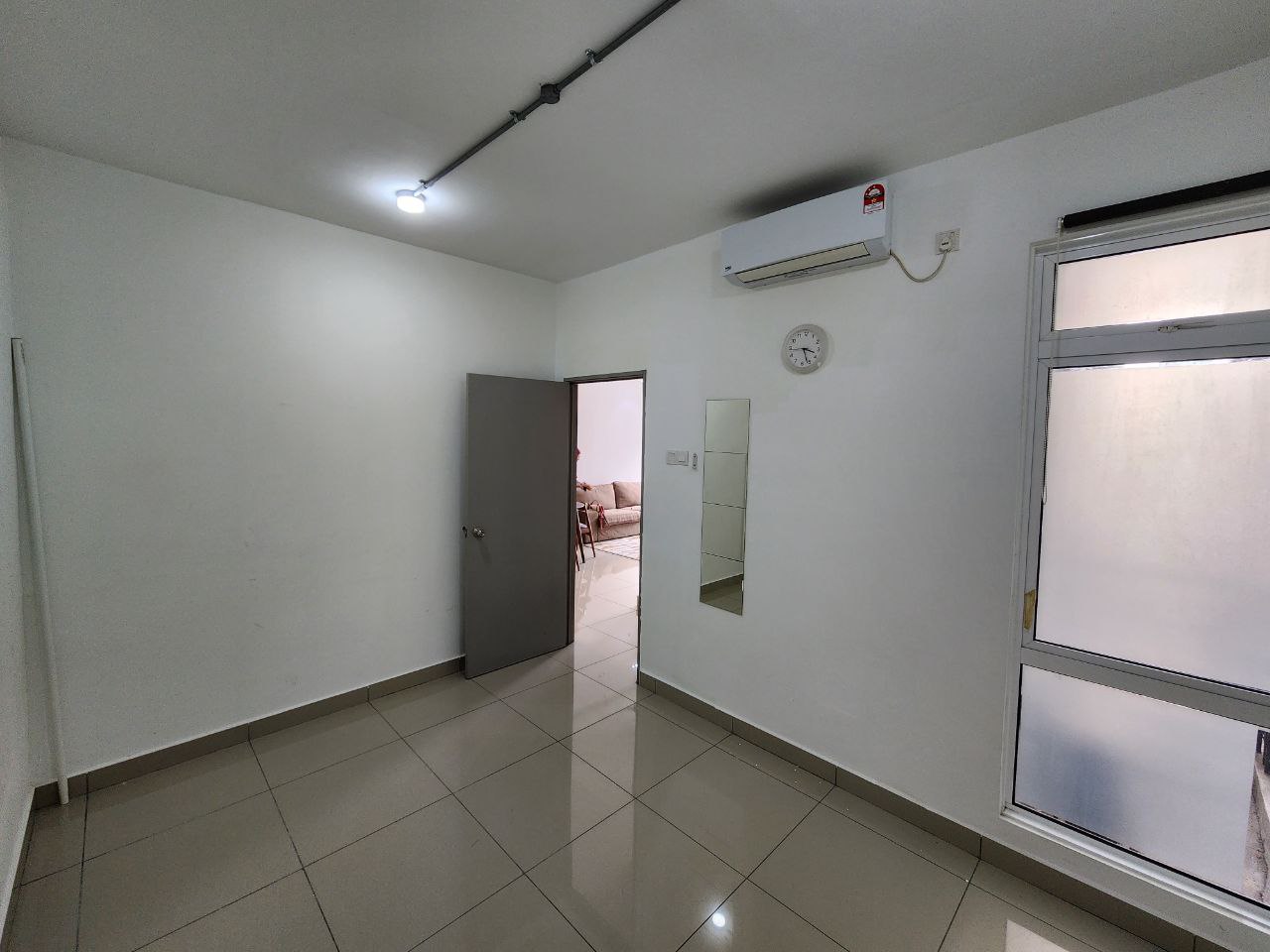 Dwiputra Residence Condominium Presint 15 - photo 11