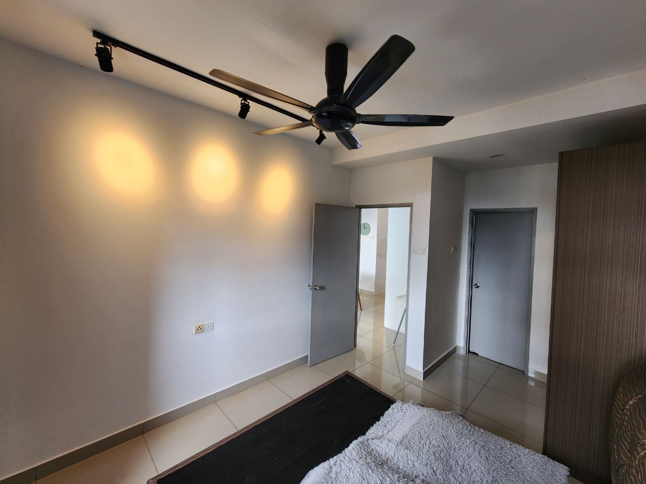 Dwiputra Residence Condominium Presint 15 - photo 12